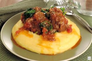 Rabada com Polenta: Receita Tradicional e Saborosa